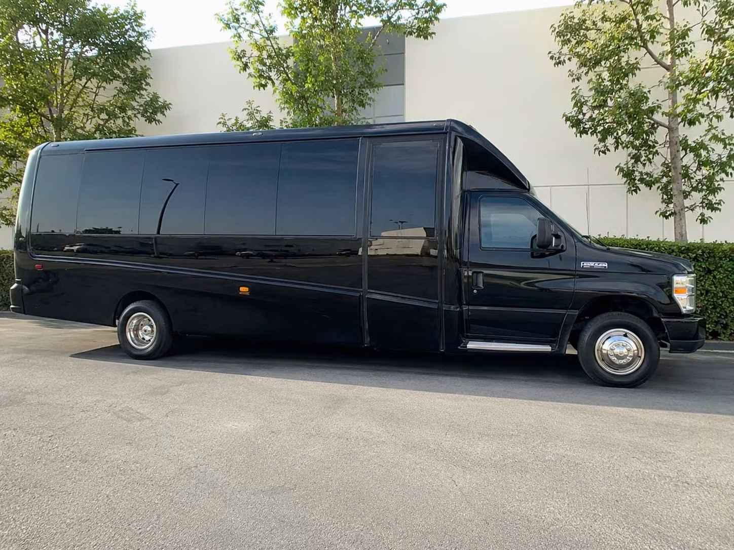 20 passenger minibus