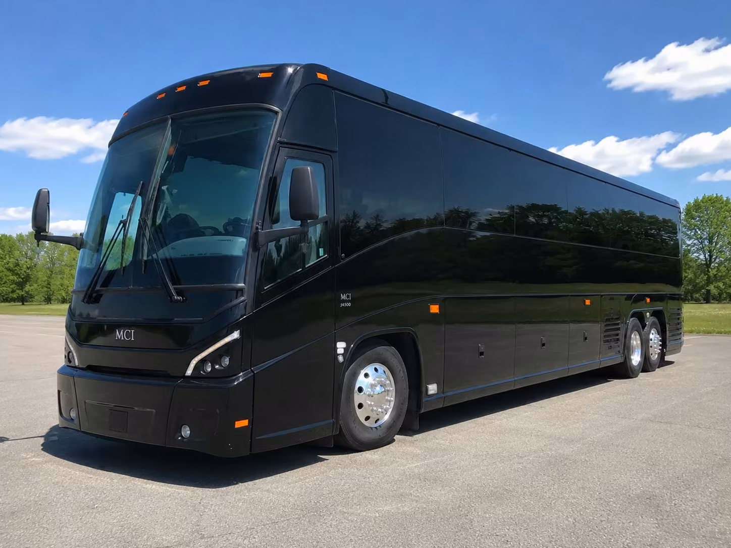 airport shuttle transfers for south gate corporate travelers flying through lax