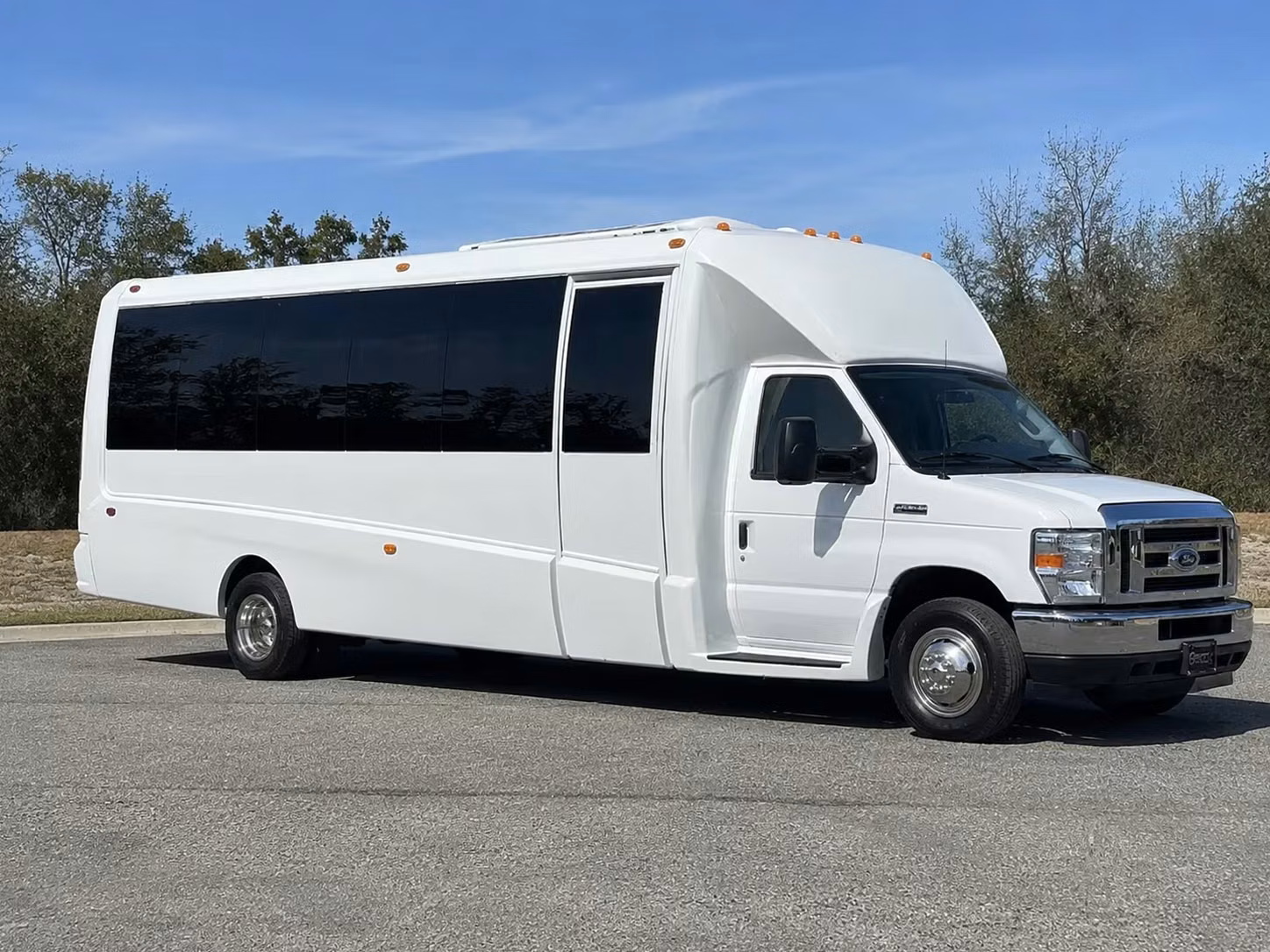 south gate quinceanera and sweet 16 party bus rentals